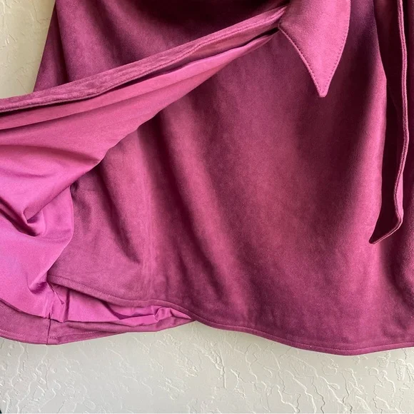 Loft Faux Suede Wrap Skirt size 0 - Picture 3 of 9